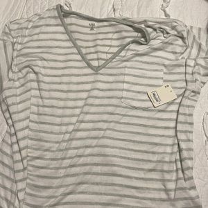 a.n.a New with tags. Size 3x relaxed fit sweater like shirt